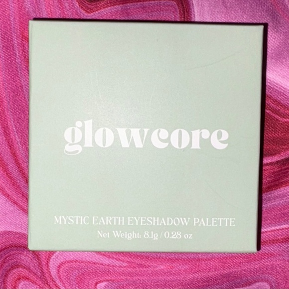 Glowcore Cosmetics Mystic Earth 9 Pan Mini Eyeshadow Palette 8.1g NEW IN BOX - Picture 2 of 2